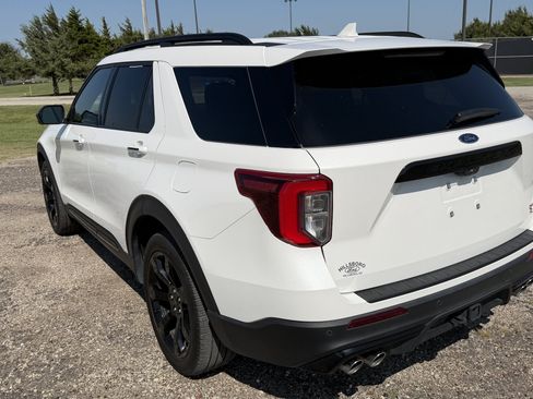 Used 2023 Ford Explorer ST w/ Equipment Group 401A AWD/4WD image 10
