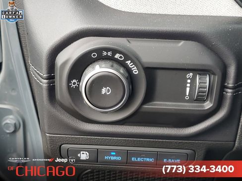 Certified 2025 Jeep Wrangler Unlimited Sahara AWD/4WD image 21