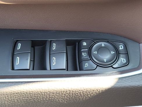 New 2025 GMC Sierra 2500 Denali w/ Denali Reserve Package image 24