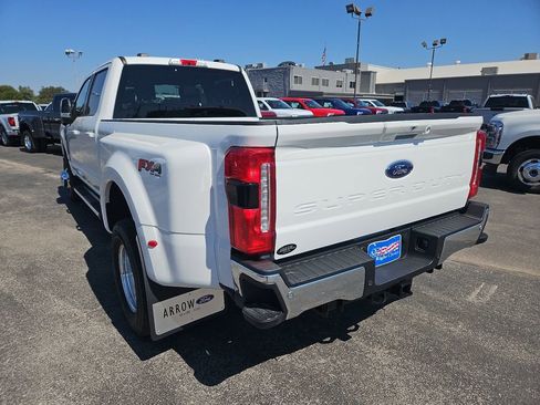 New 2026 Ford F350 Lariat w/ FX4 Off-Road Package image 9