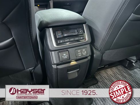 Used 2025 Subaru Ascent Bronze Edition AWD/4WD image 38