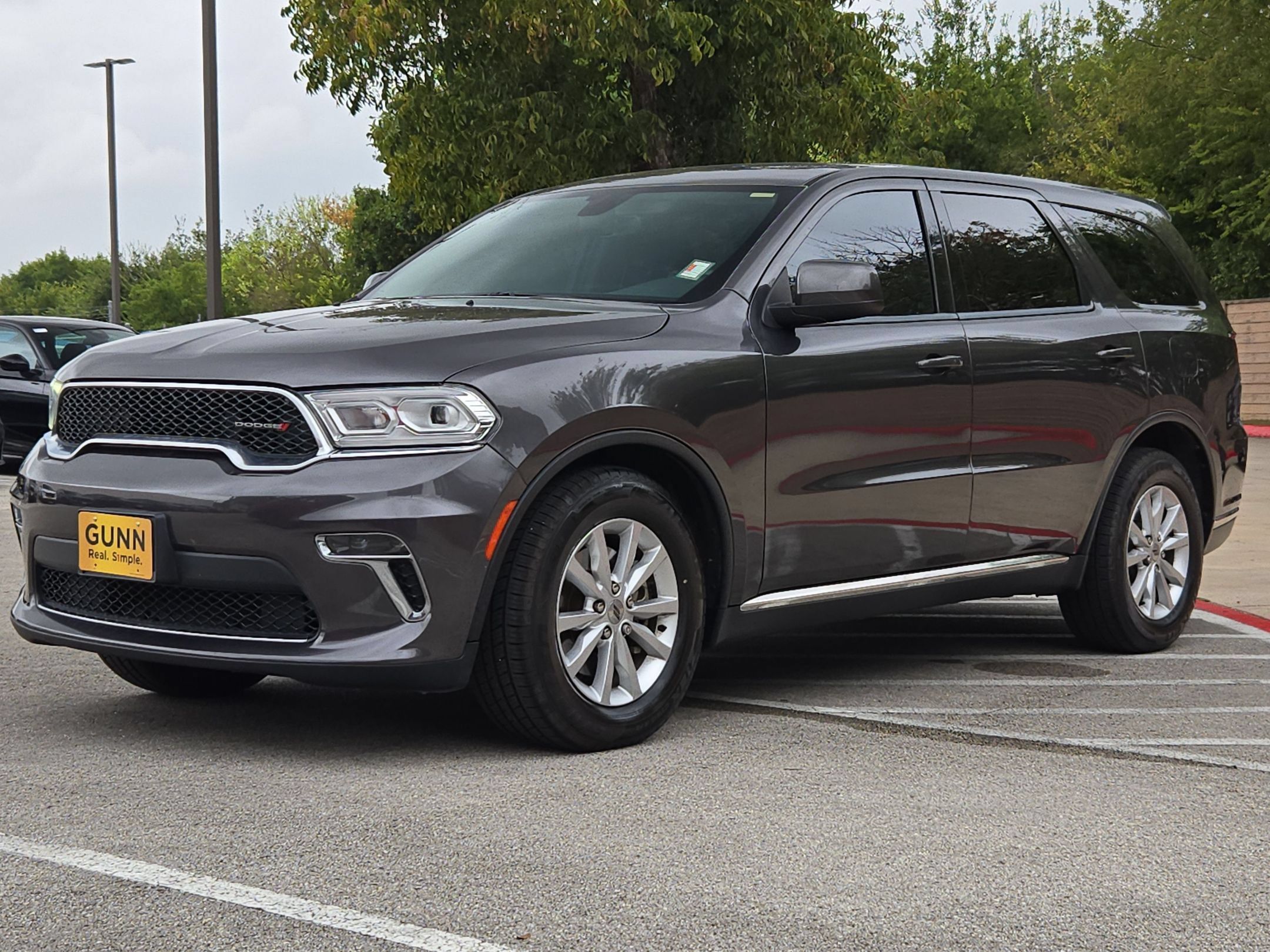 Used 2021 Dodge Durango SXT w/ 3rd Row Seating Group RWD image 7