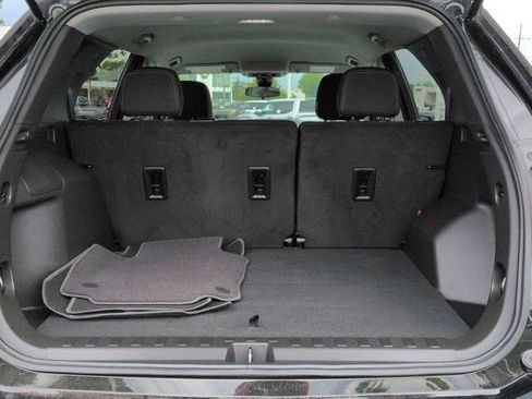 Used 2024 Chevrolet Equinox LS w/ LS Convenience Package FWD image 16