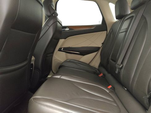 Used 2017 Lincoln MKC Select w/ Select Plus Package AWD/4WD image 18