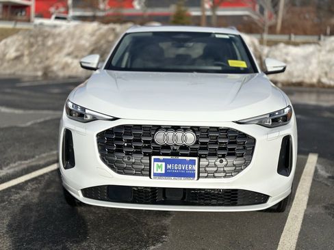 Used 2025 Audi Q5 Premium Plus w/ Premium Plus image 10