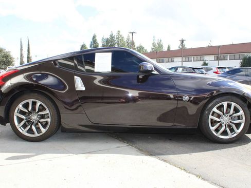 Used 2014 Nissan 370Z Coupe image 8