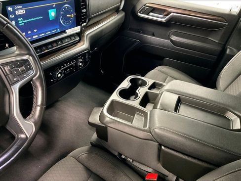 Used 2023 Chevrolet Silverado 1500 LT AWD/4WD image 20