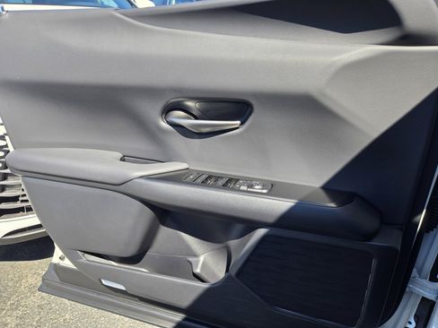 Certified 2025 Lexus UX 300h FWD w/ Accessory Package (Z2) image 26