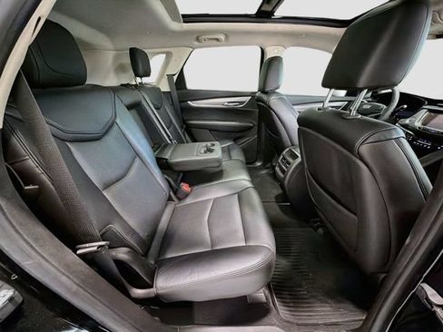 Used 2017 Cadillac XT5 Premium Luxury w/ LPO, Wheel Lock Package FWD image 23