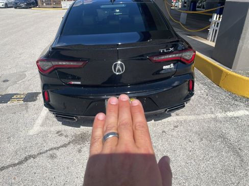 Used 2023 Acura TLX w/ A-SPEC Pkg FWD image 5