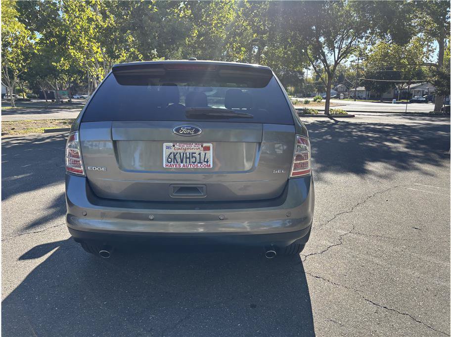 Used 2010 Ford Edge SEL FWD image 6