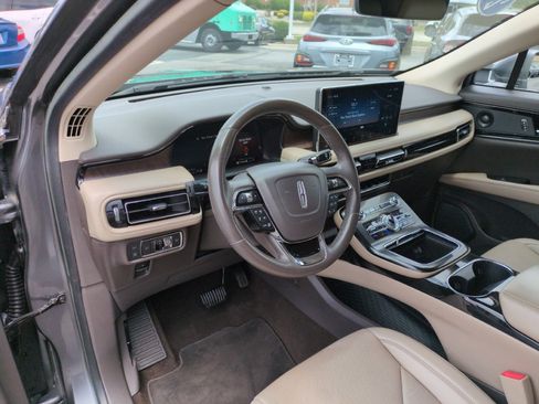 Used 2021 Lincoln Nautilus Reserve w/ Equipment Group 201A FWD image 15