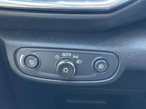 Certified 2023 Chevrolet TrailBlazer LT w/ Convenience Package image 17