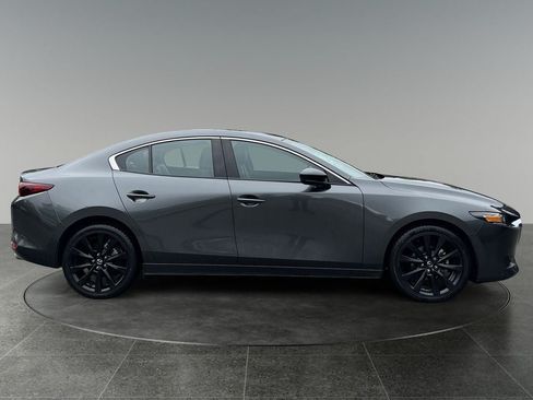 Used 2024 MAZDA MAZDA3 s FWD image 10