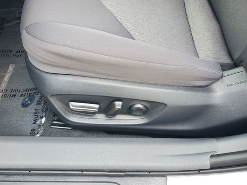 Used 2023 Toyota Camry LE FWD image 17