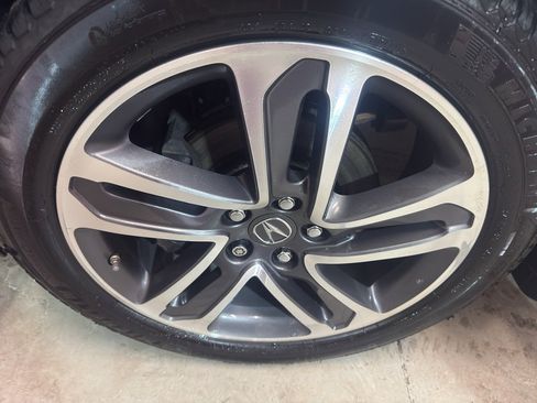 Used 2017 Acura MDX SH-AWD image 33