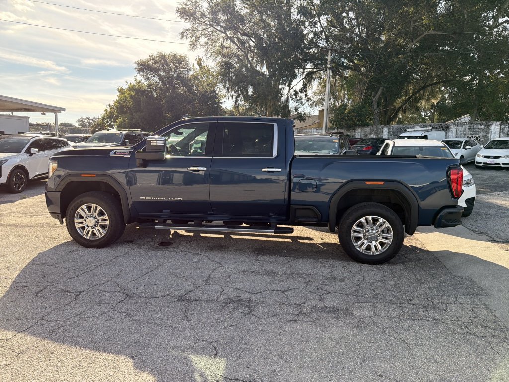 Used 2020 GMC Sierra 2500 Denali w/ Denali Ultimate Package AWD/4WD image 6