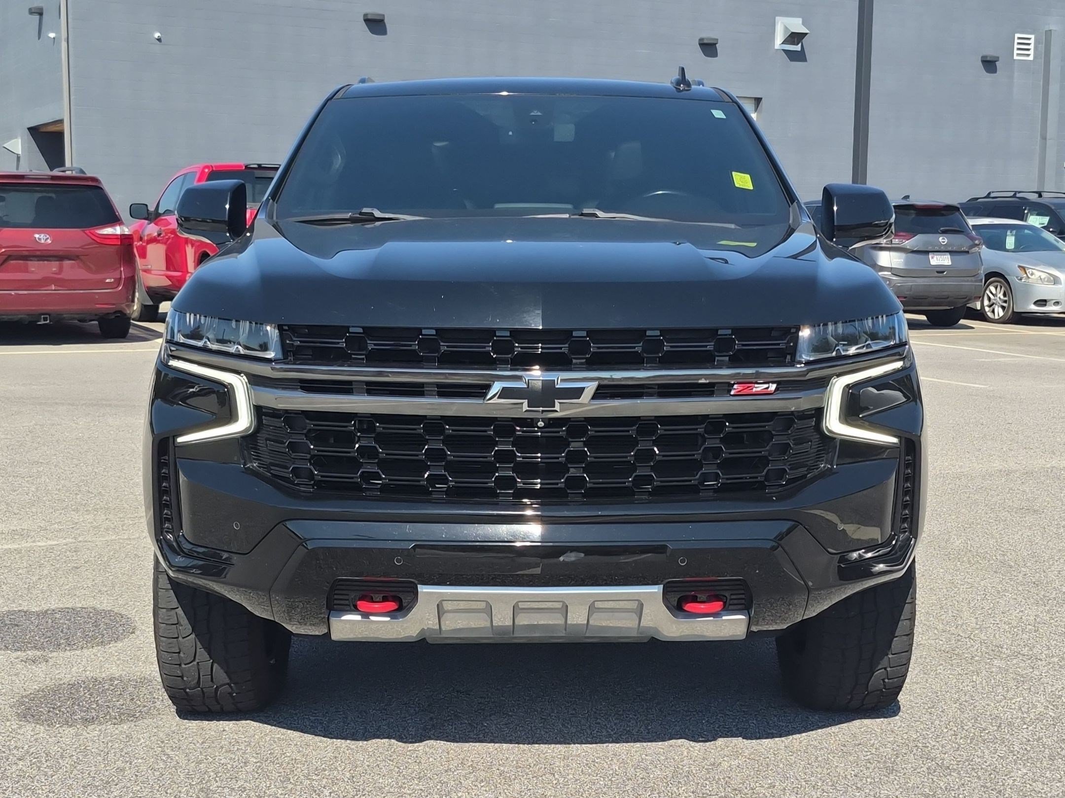 Used 2022 Chevrolet Suburban Z71 w/ Off-Road Capability Package AWD/4WD image 9
