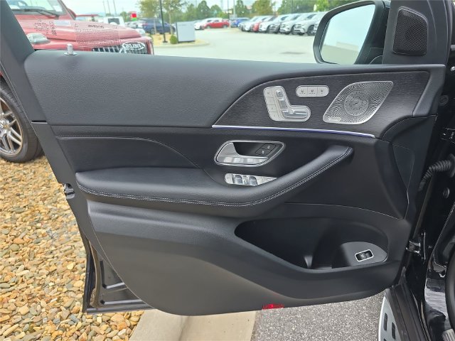 New 2026 Mercedes-Benz GLS 450 4MATIC image 17