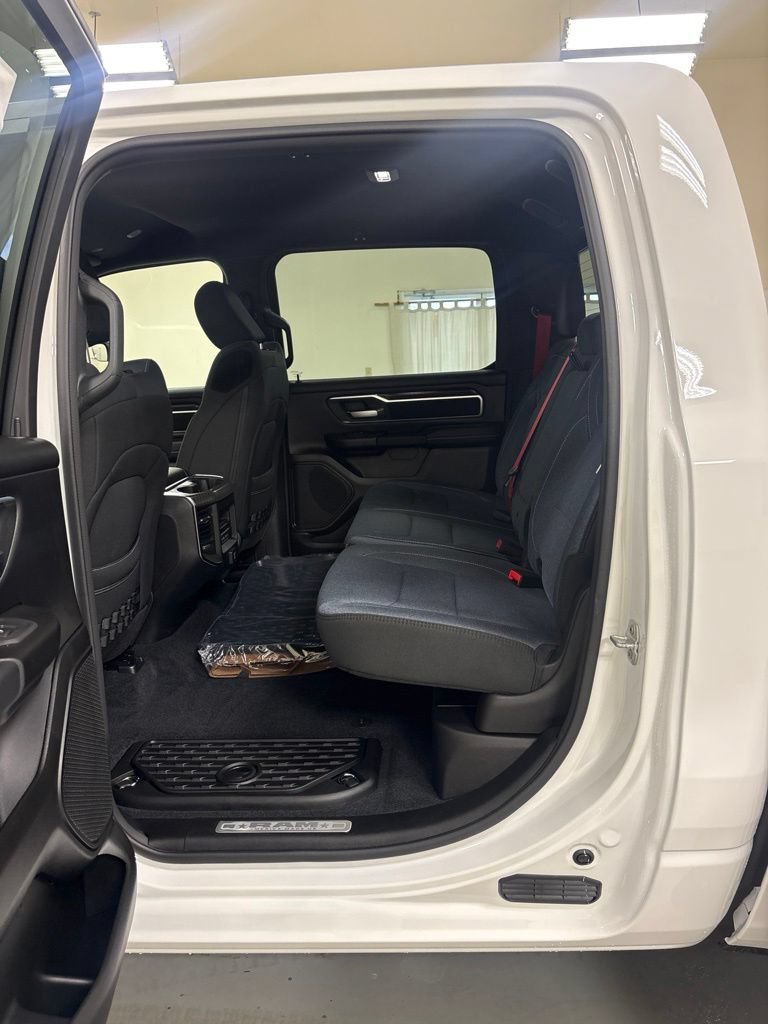 New 2026 RAM 1500 Big Horn AWD/4WD image 23