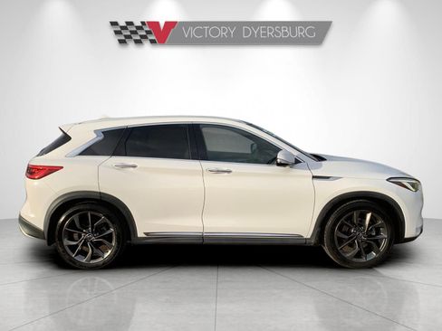 Used 2019 INFINITI QX50 Essential w/ Sensory Package image 9