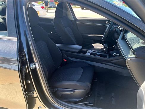 Used 2025 Kia K5 LXS FWD image 29