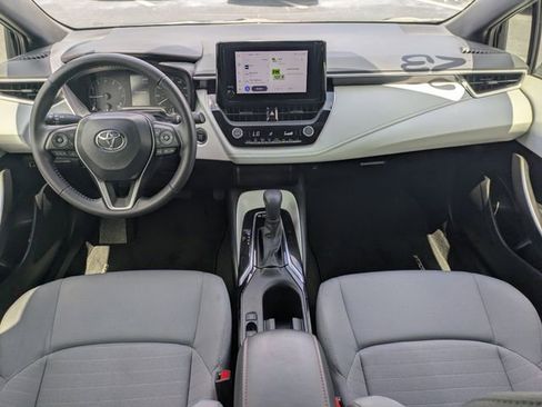 Used 2023 Toyota Corolla SE w/ SE Premium Package FWD image 14