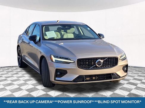 Used 2024 Volvo S60 B5 Core AWD/4WD image 6