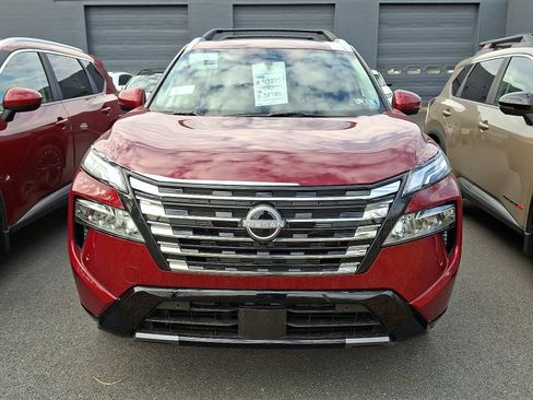 New 2026 Nissan Rogue Platinum w/ Platinum Premium Package image 2