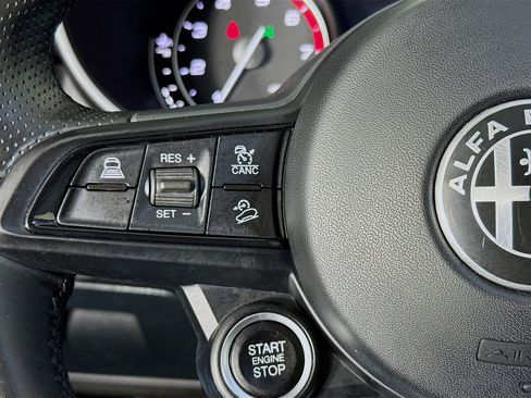 Used 2021 Alfa Romeo Stelvio Sprint w/ Nero Edizione image 13
