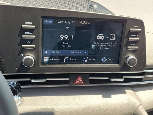 New 2026 Hyundai Elantra Sport FWD image 11