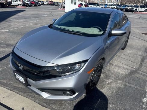 Used 2020 Honda Civic Sport image 2