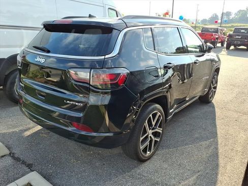 Used 2024 Jeep Compass Limited w/ Elite Group AWD/4WD image 6