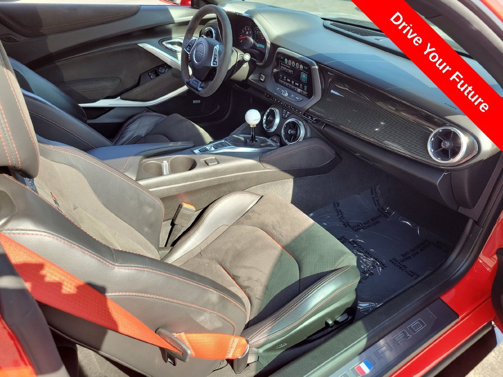Used 2017 Chevrolet Camaro ZL1 RWD image 22