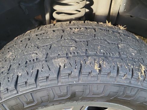 Used 2013 RAM 3500 Laramie Longhorn image 9