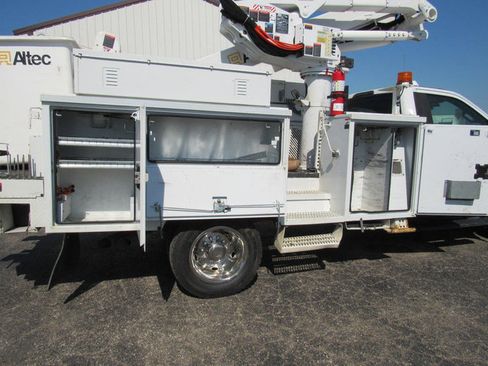 Used 2019 Ford F550 4x4 Regular Cab Super Duty image 18