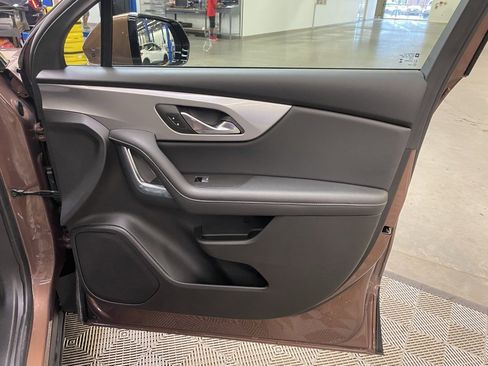 Used 2024 Chevrolet Blazer LT w/ Convenience Package image 35