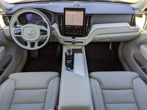 New 2026 Volvo XC60 B5 Ultra w/ Protection Package Premier image 16