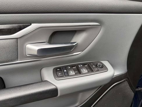 Used 2021 RAM 1500 Big Horn image 22