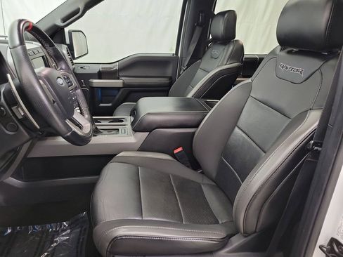 Used 2019 Ford F150 Raptor w/ Equipment Group 802A Luxury image 8