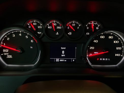 Used 2022 Chevrolet Silverado 1500 Custom AWD/4WD image 18