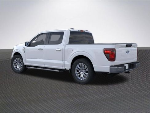 New 2026 Ford F150 XLT w/ XLT Chrome Appearance Package RWD image 4