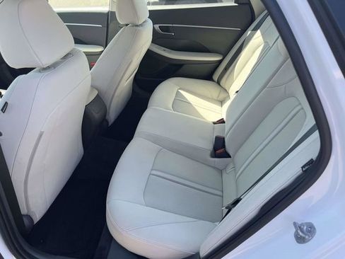 Used 2025 Hyundai Sonata SE image 7