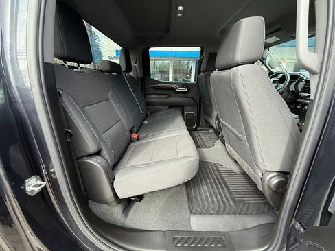 Used 2024 Chevrolet Silverado 1500 LT image 31