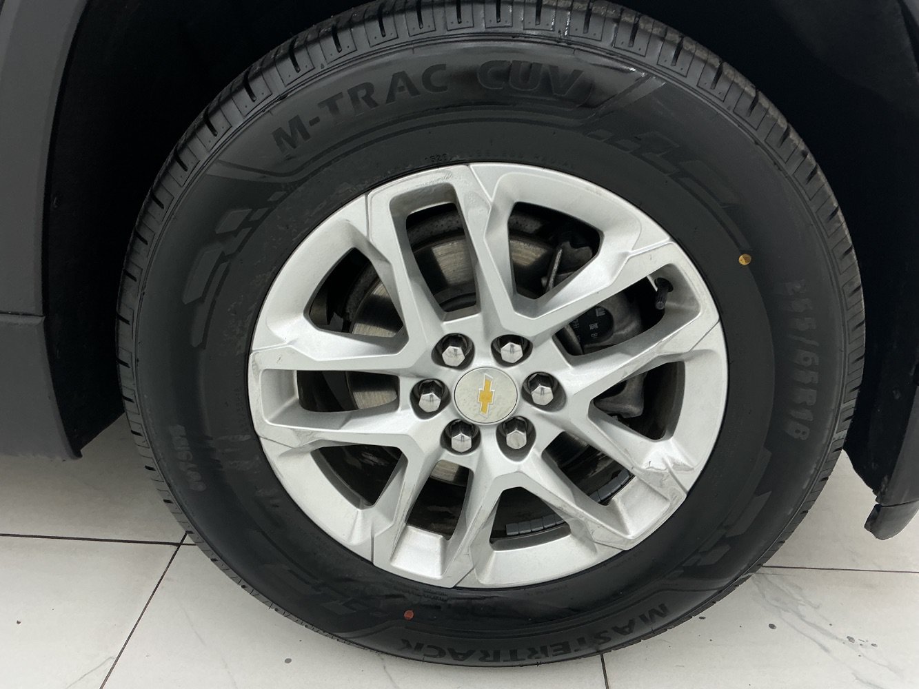 Used 2021 Chevrolet Traverse LS AWD/4WD image 45
