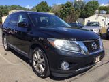 Used 2014 Nissan Pathfinder Platinum image 3