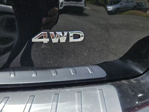 Used 2020 Nissan Pathfinder S AWD/4WD image 5