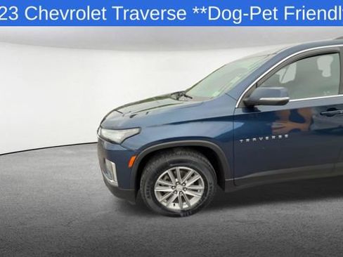 Used 2023 Chevrolet Traverse LT AWD/4WD image 4