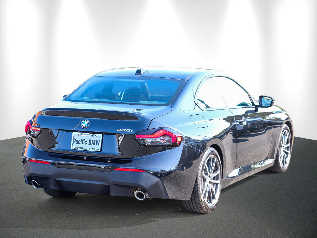 Used 2026 BMW 230i Coupe RWD image 6