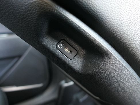 Used 2025 Kia Sportage EX AWD/4WD image 22